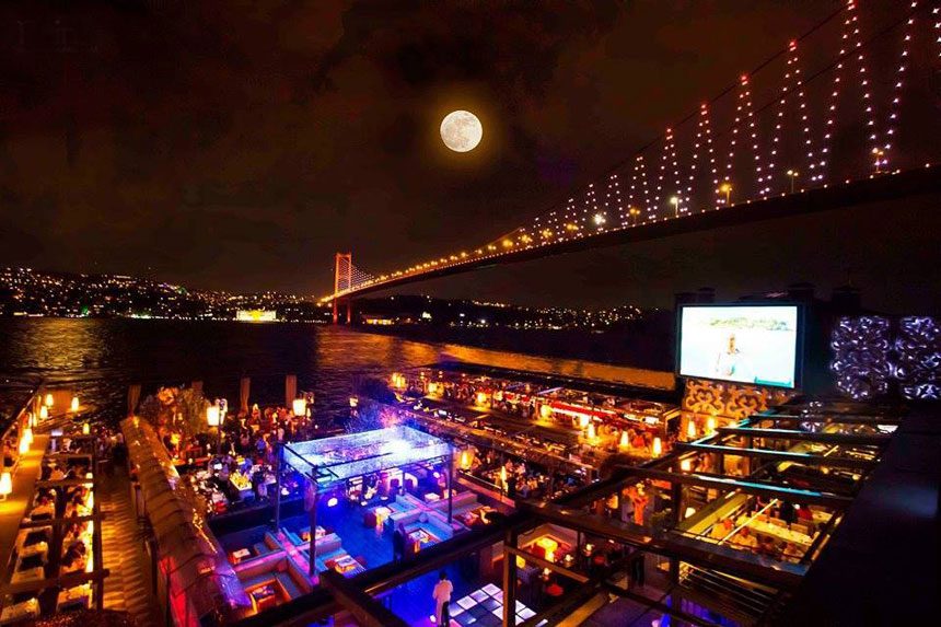 Enjoy Istanbul nightlife at Ortakoy