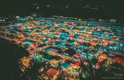 Talad-Rot-Fai-Srinakarin-Bangkok