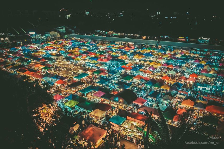 Shop at night markets