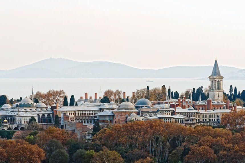 Feel the royal life at Topkapi Palace