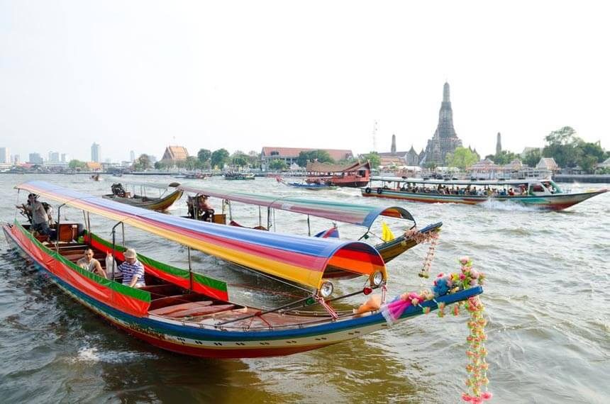 Long tail boats