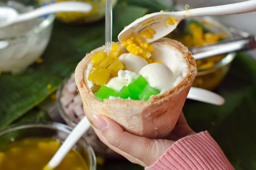 Thai Coconut Ice Cream Travelvui