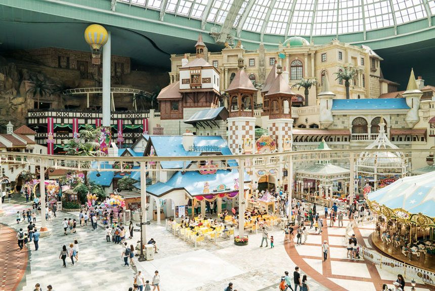 Lotte World Theme Park : Traveler's Guide | Travelvui