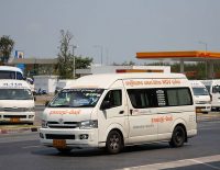 bangkok-airport-public-van