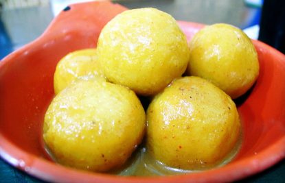 curry-fish-ball-hong-kong