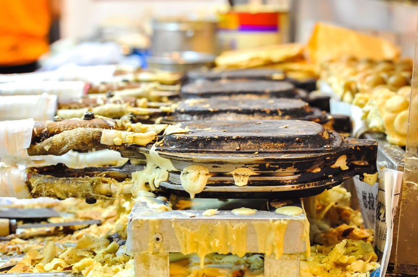 Egg Waffles Hong Kong Street Food Travelvui
