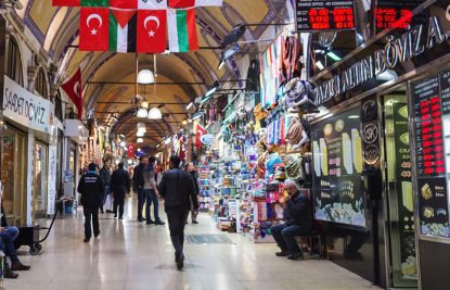 grand-bazaar-istanbul-money-changer