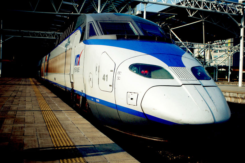 Korea Train eXpress (KTX) Seoul transport guide Travelvui