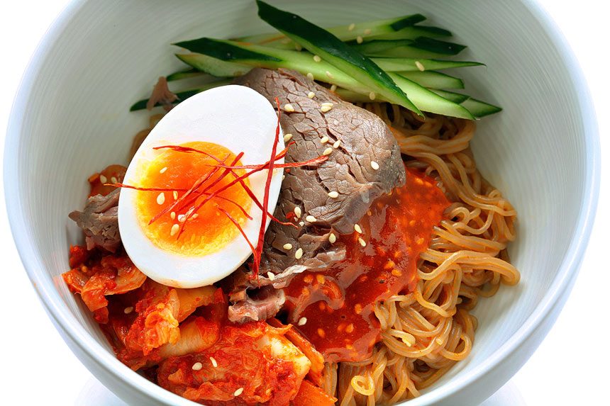 Bibim Naengmyeon (Korean cold noodles)