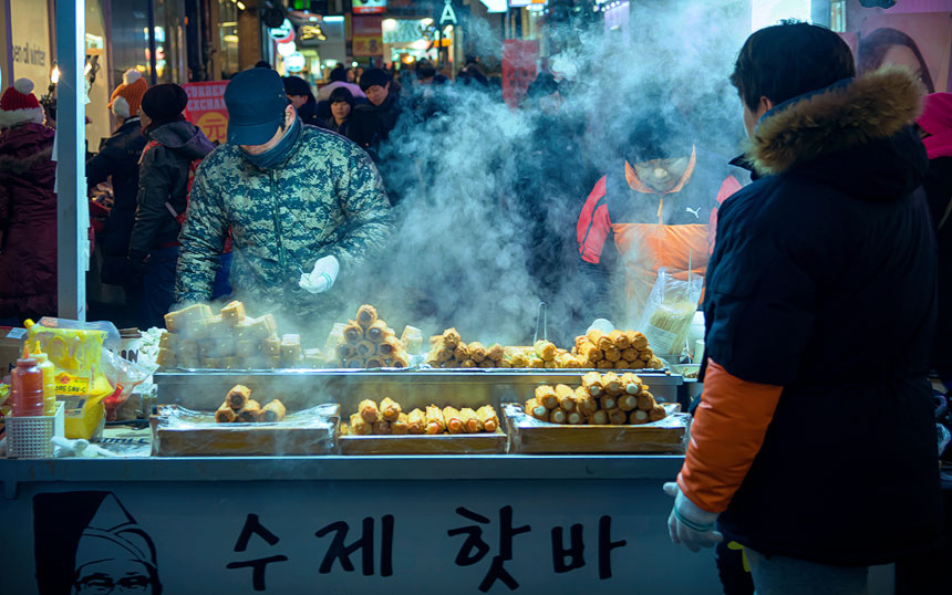 The 10 Best Street Food to Enjoy in Seoul | Travelvui