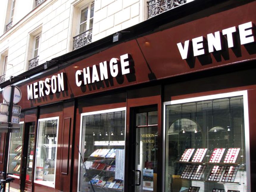 Money Changers in Vivienne