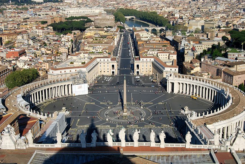 Money Changers near Vatican