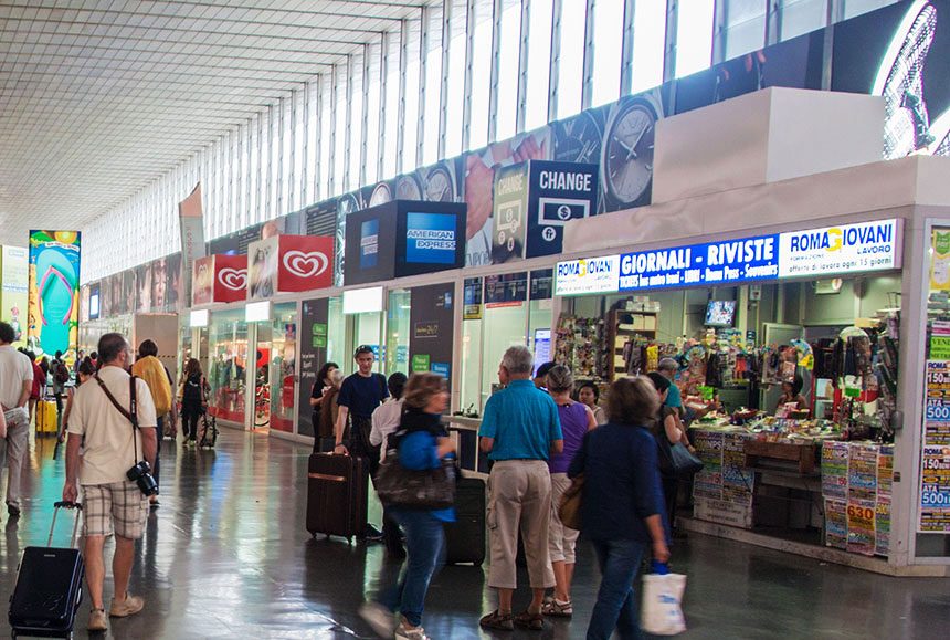 Money Changers near Roma Termini