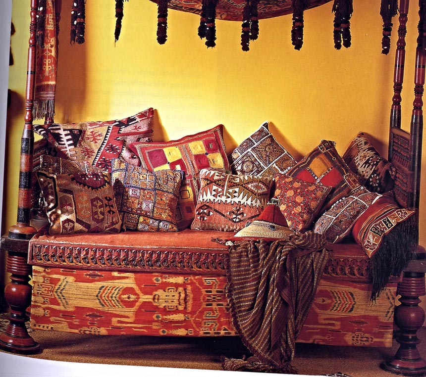 Turkish Kilim Rugs and Cushion Covers Istanbul Souvenir
