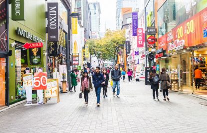 myeongdong-seoul-shopping