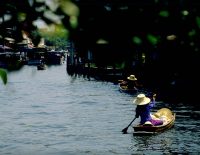 khlong-lat-mayom-market-bangkok