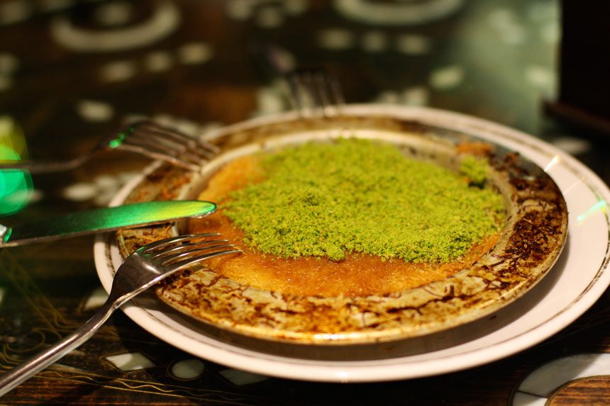 Kunefe (Traditional Arab Cheese Pastry)