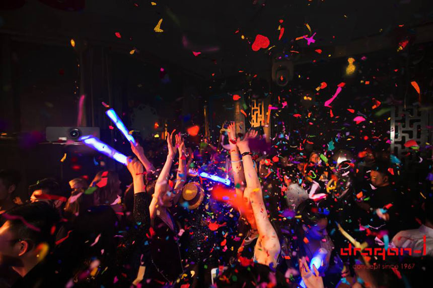 10 Nightclubs in Hong Kong with Best Dance Floors and DJs | Travelvui