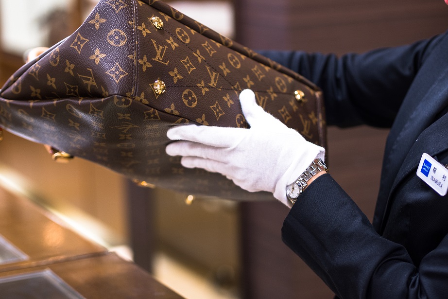 Tokyo's Best Places to Shop for New Luxury Branded | Travelvui